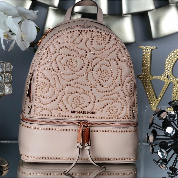 1 LEFT!!! RARE Michael Kors Rhea Studded Backpack - Picture 5 of 8